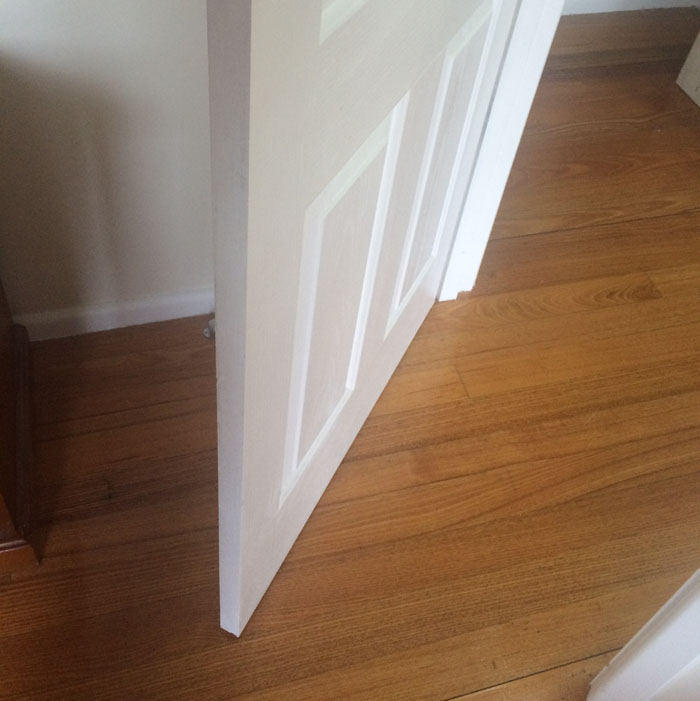 how to repair rubbing  door